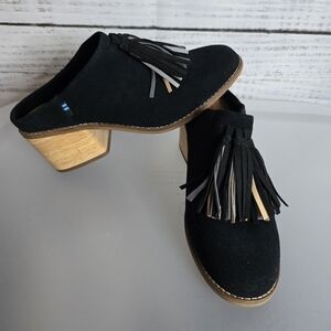 Toms Black Suede Tassel Mules with Wooden Block Heel Woman Size 7